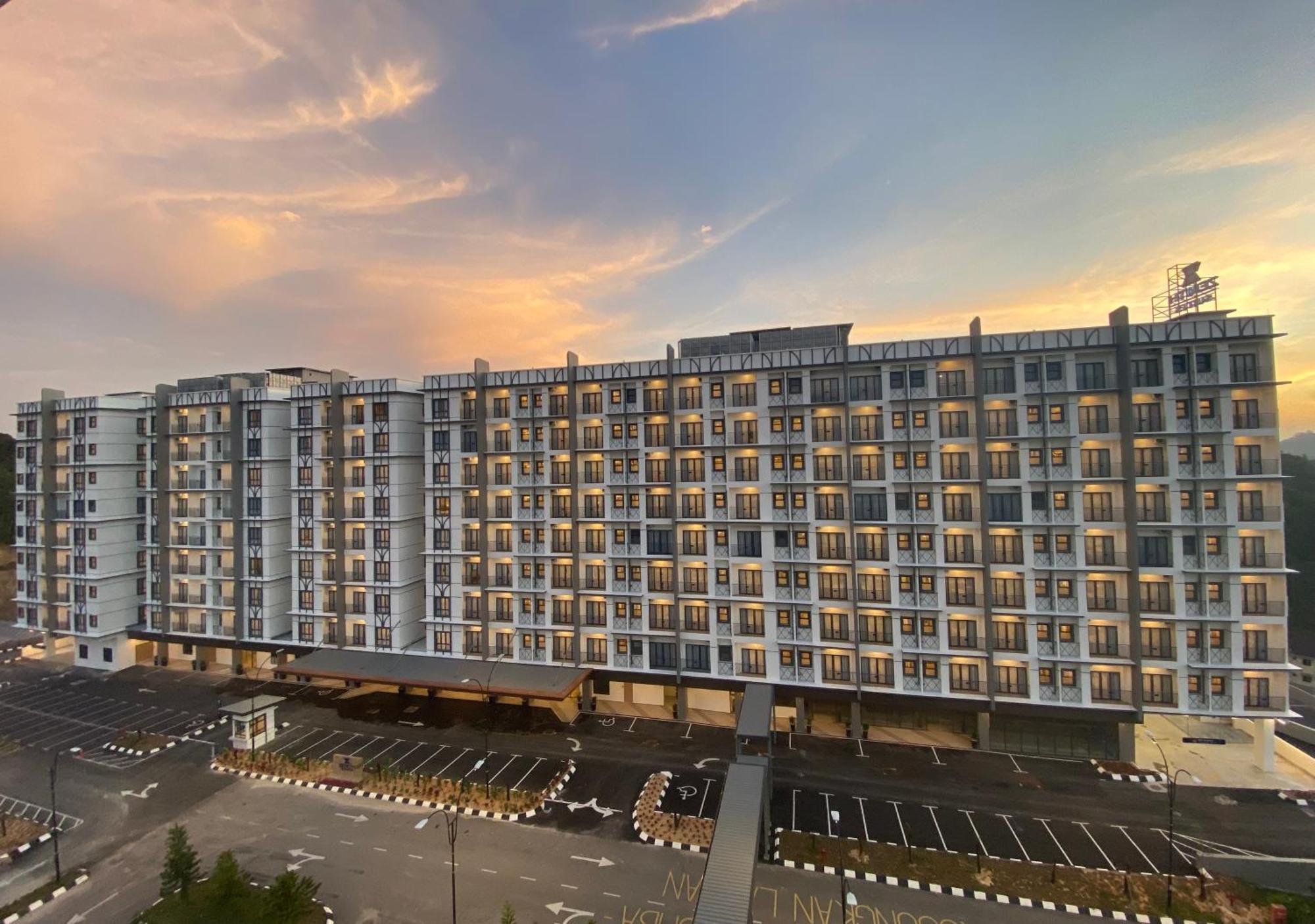 Zenith Suites Cameron ตานาห์ราตา ภายนอก รูปภาพ