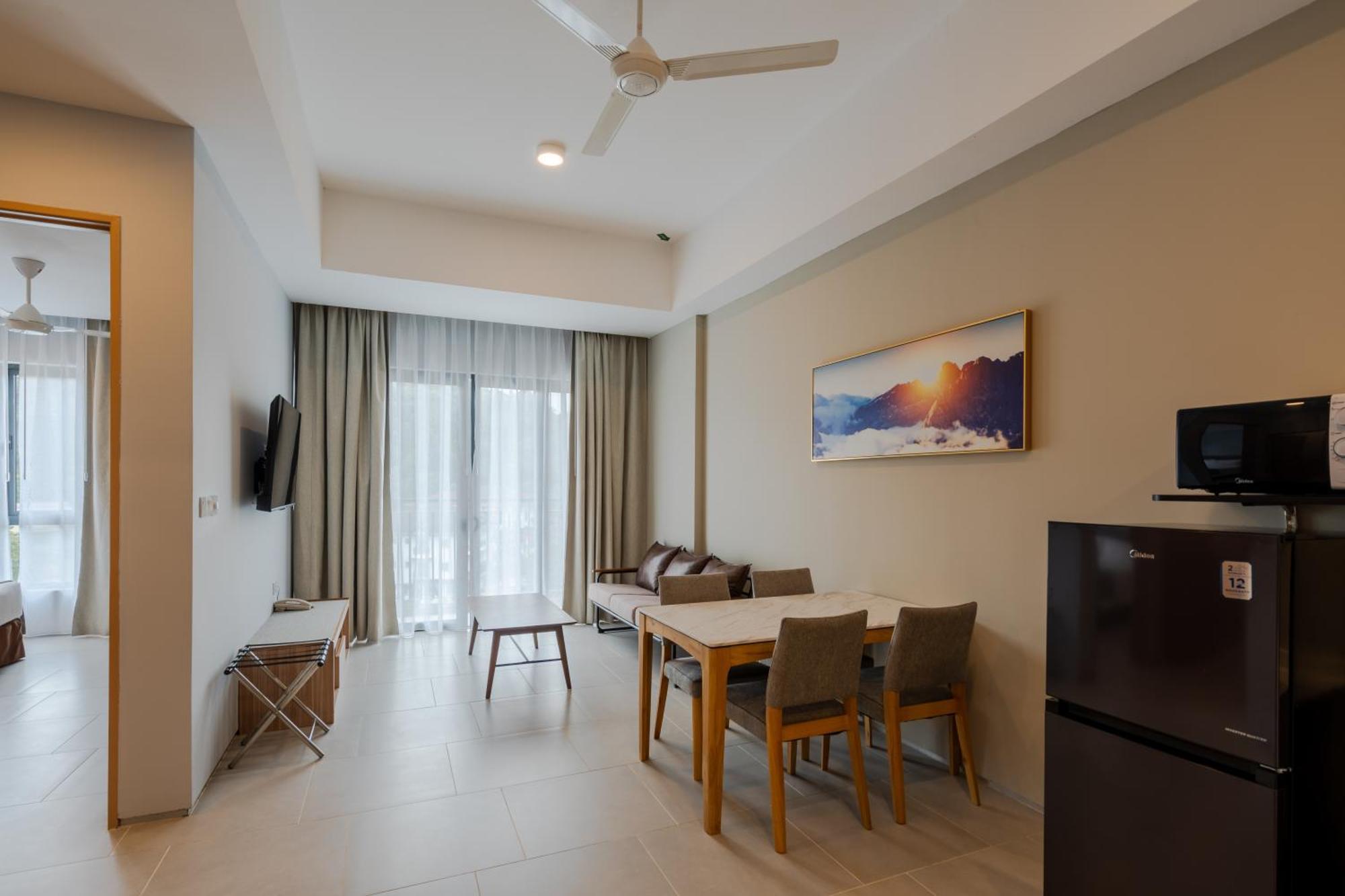 Zenith Suites Cameron ตานาห์ราตา ภายนอก รูปภาพ